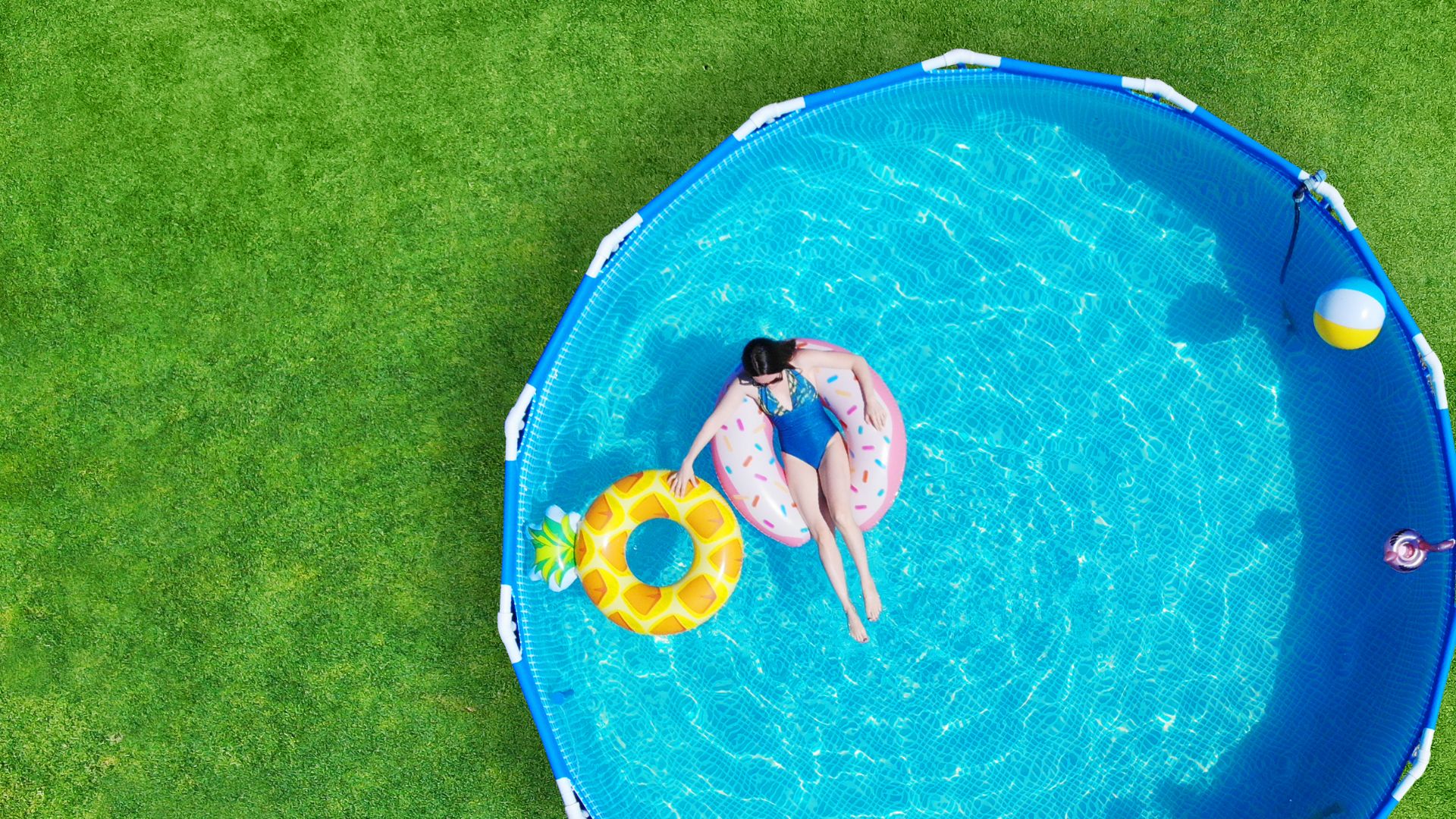 Superhome Center (DIY) Ltd. has been acquired by Vasilitsi DIY Ltd.